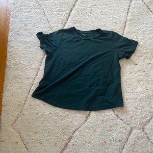 Universal Standard Tee Rex in Forest size M